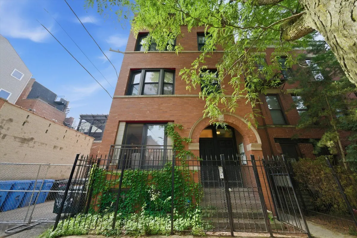 2013 W Crystal Street