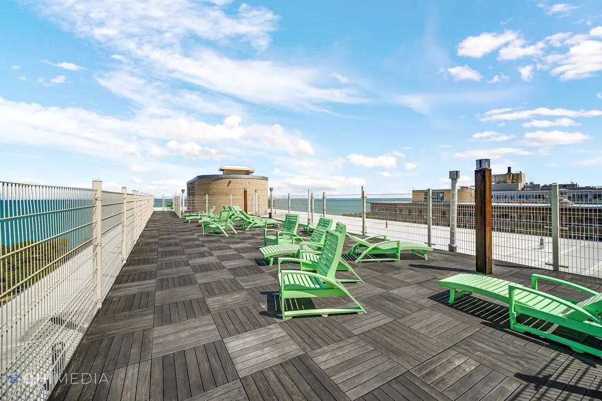 3950 N Lake Shore Drive