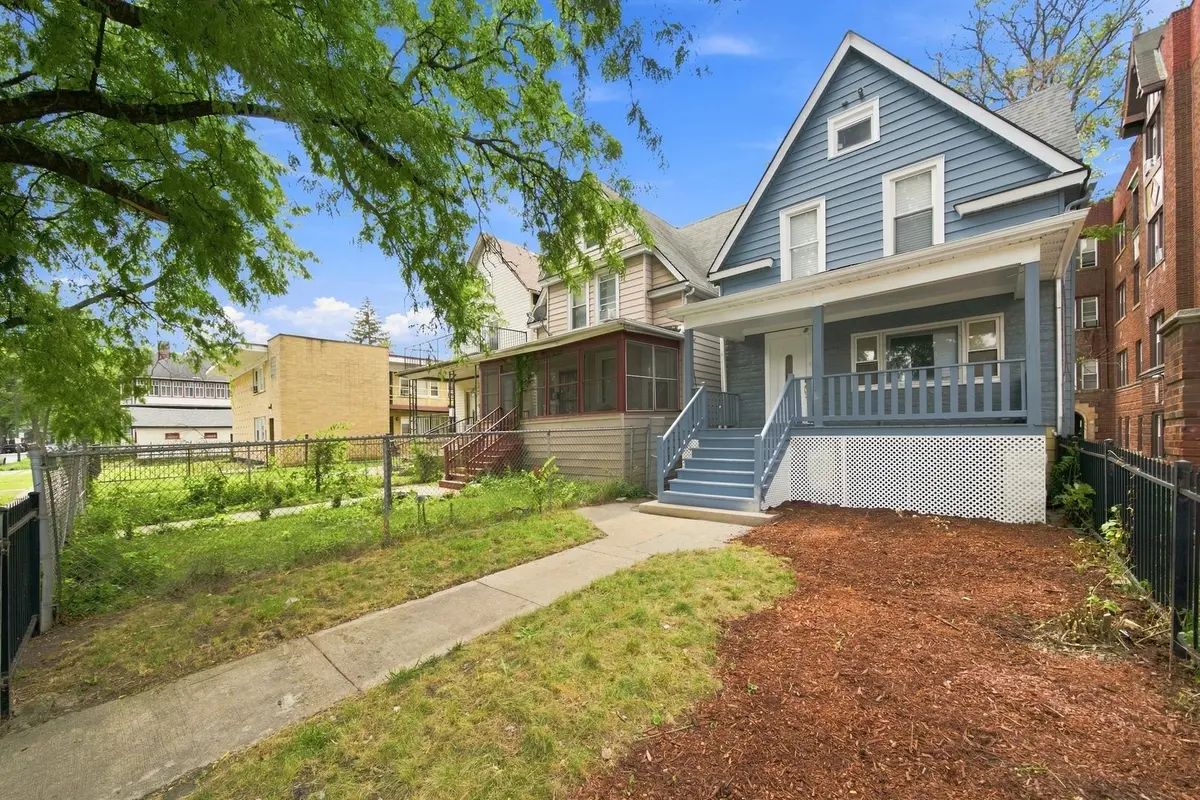 122 N Long Avenue
