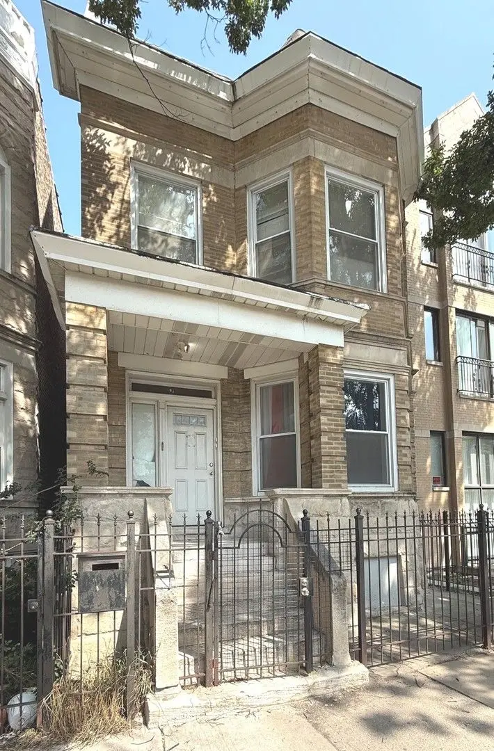 3044 W Jackson Boulevard