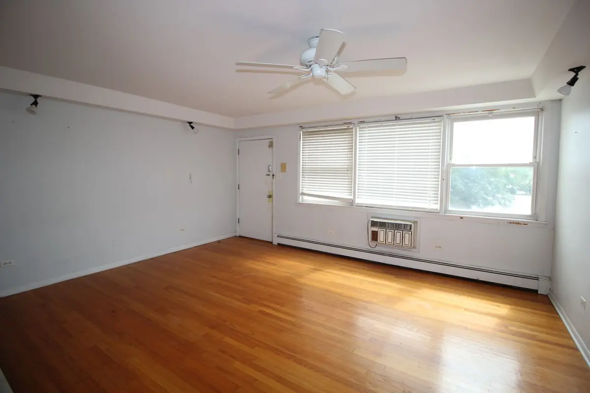 10741 S Pulaski Road