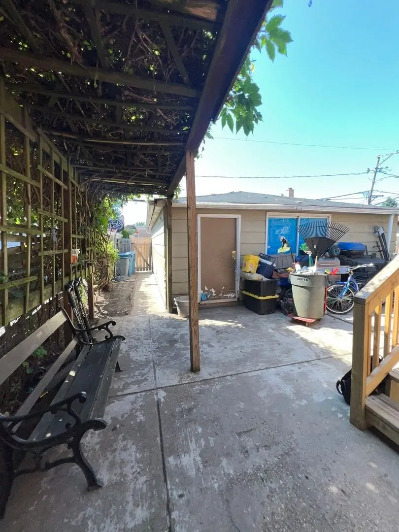 1636 N 33rd Avenue