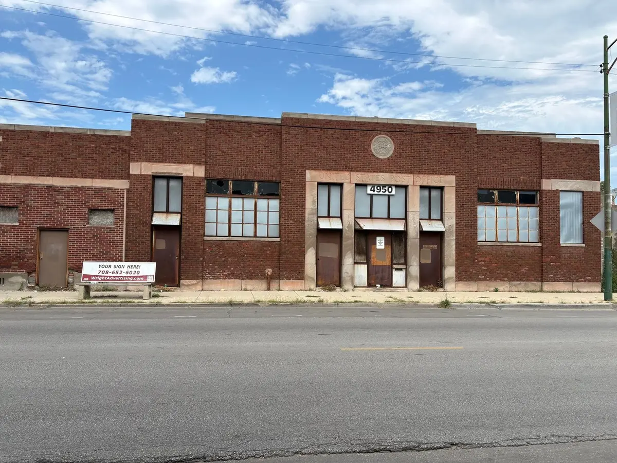 4950 W Division Street