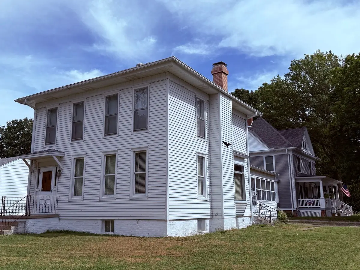203 E Market Street