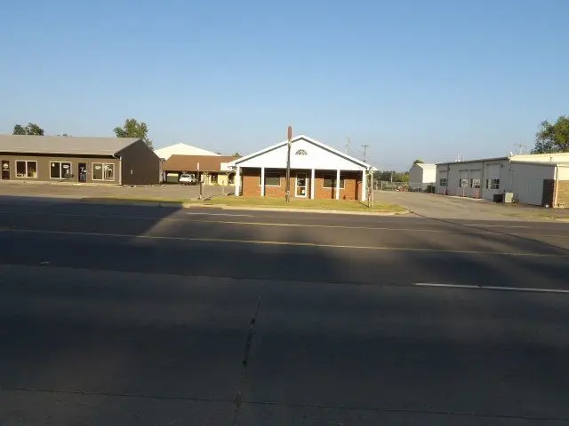 120 S Commercial Street