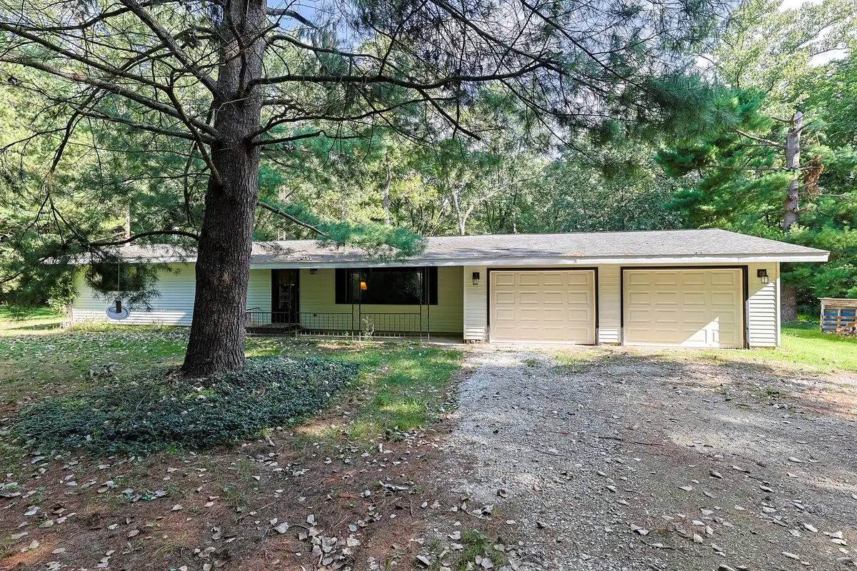6130 E Deerfield Drive