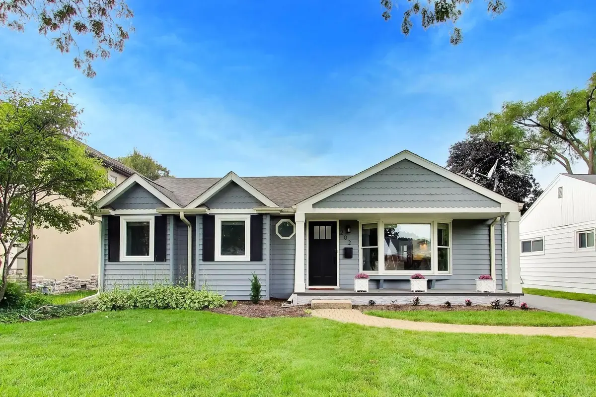 202 N Prospect Manor Avenue