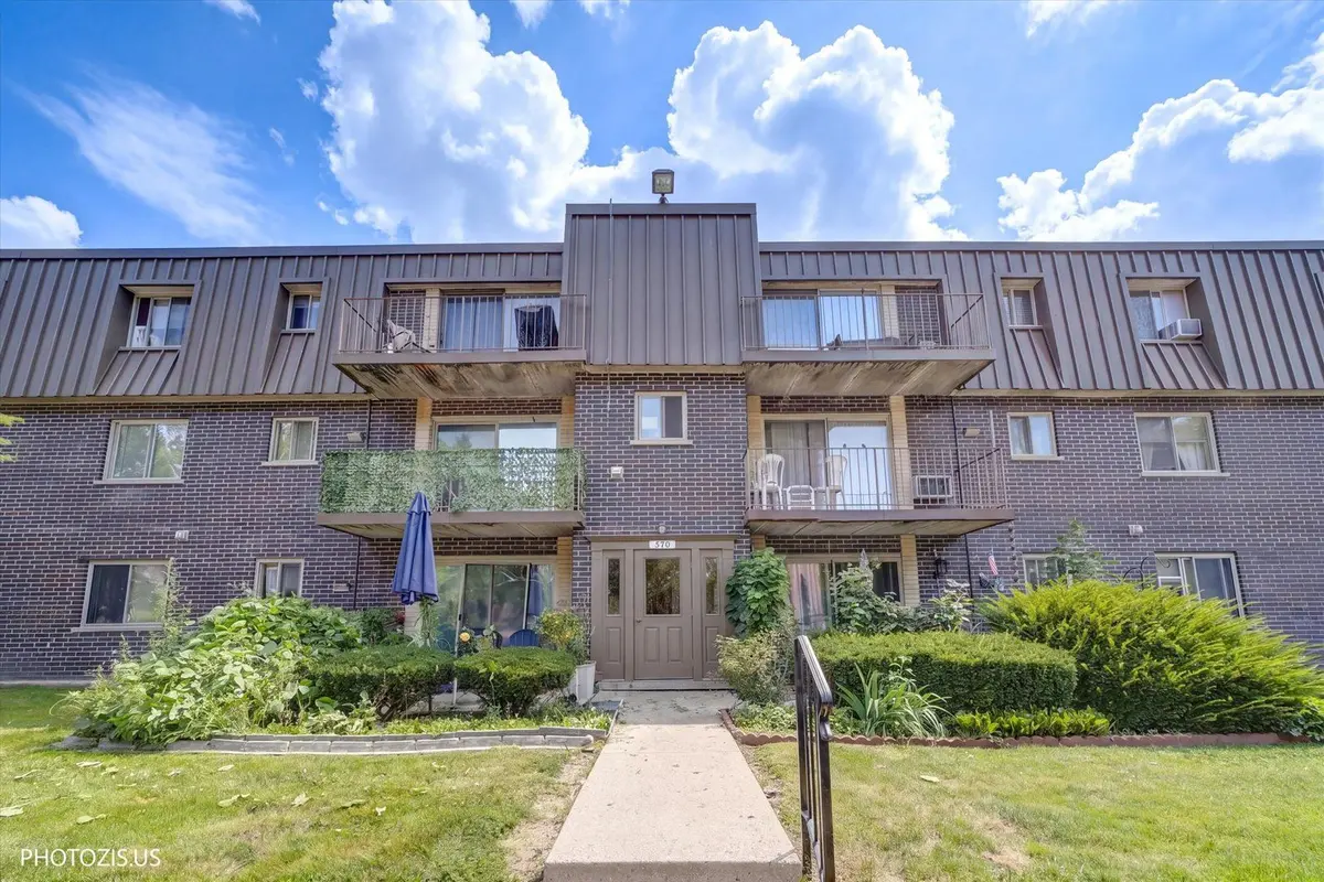 570 Fairway View Drive