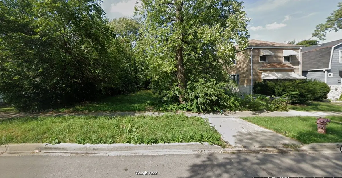 1422 W 113th Place