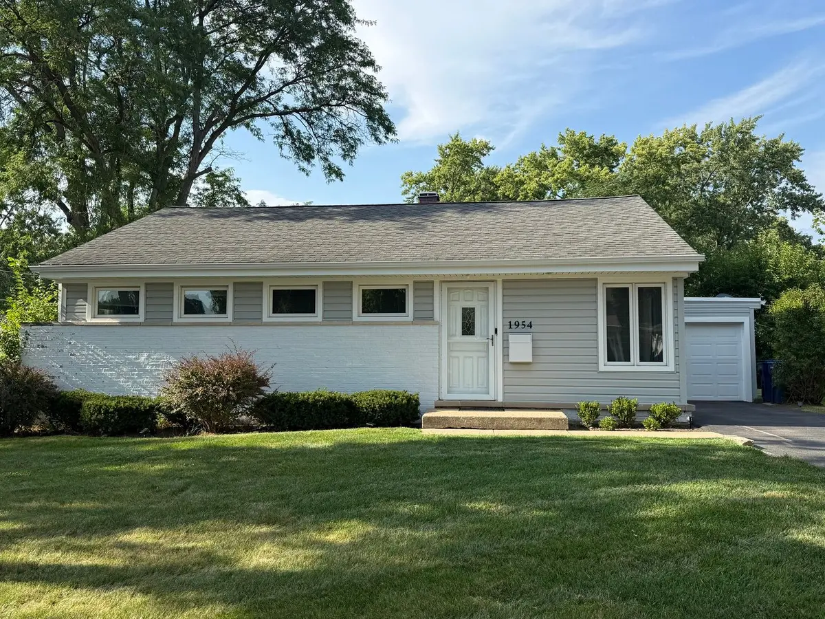 1954 Redwood Lane