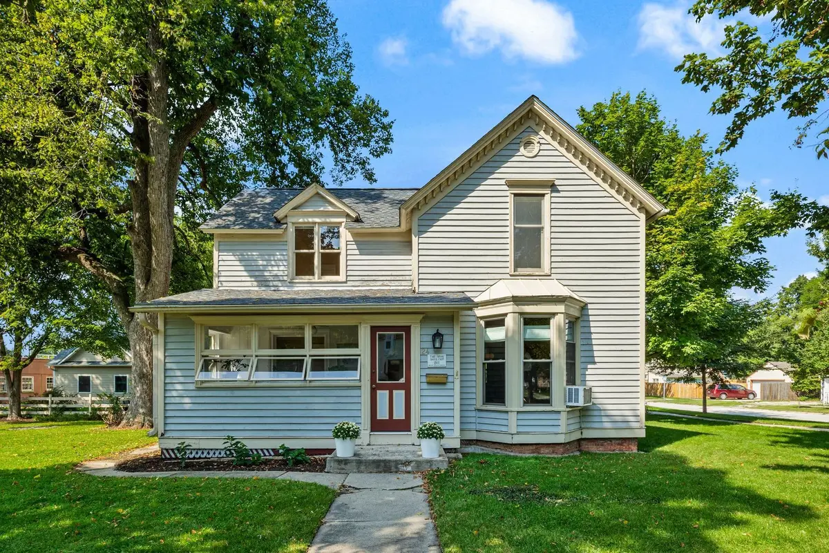24 N Benton Street