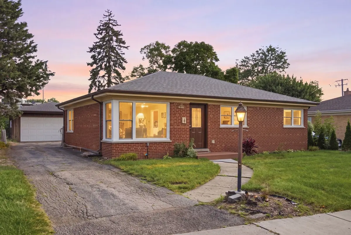 33 Cranbrook Drive