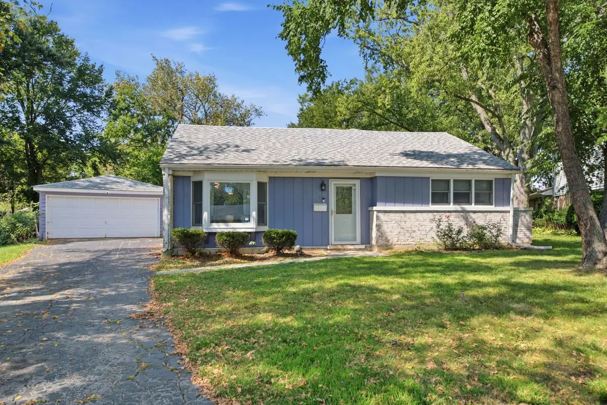 6 Mantua Court