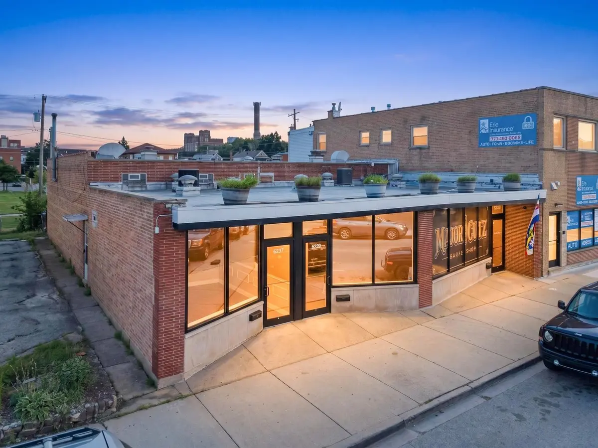 6239-41 W Belmont Avenue