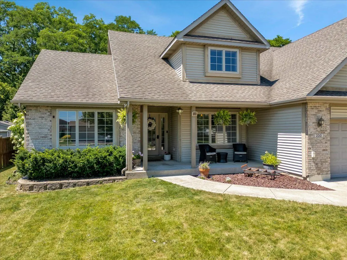 230 English Lane