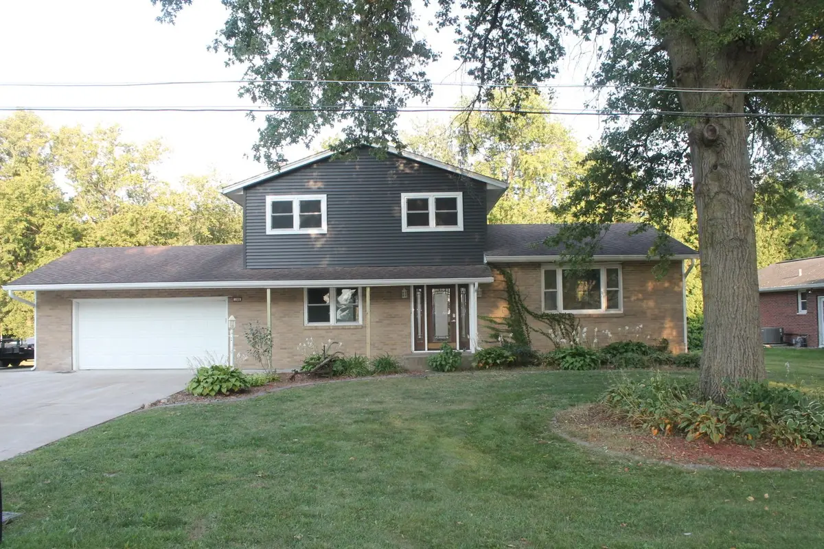 108 Circle Drive