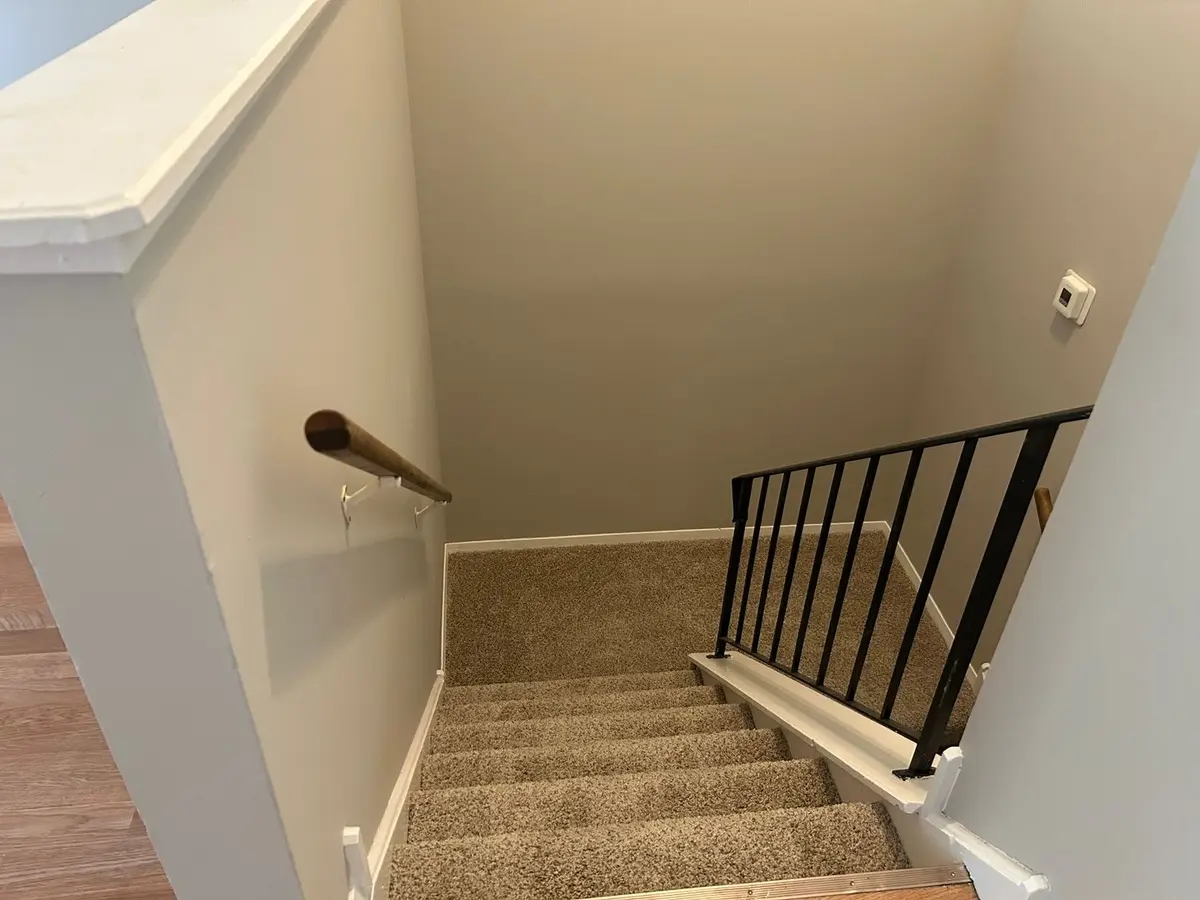 1116 STRATFORD Lane