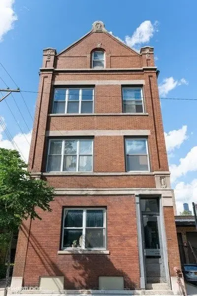 732 W 19th Street
