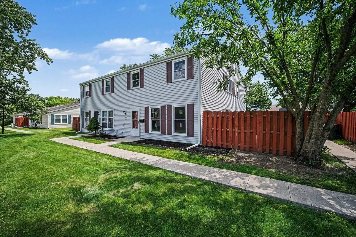 1801 Jamestown Circle