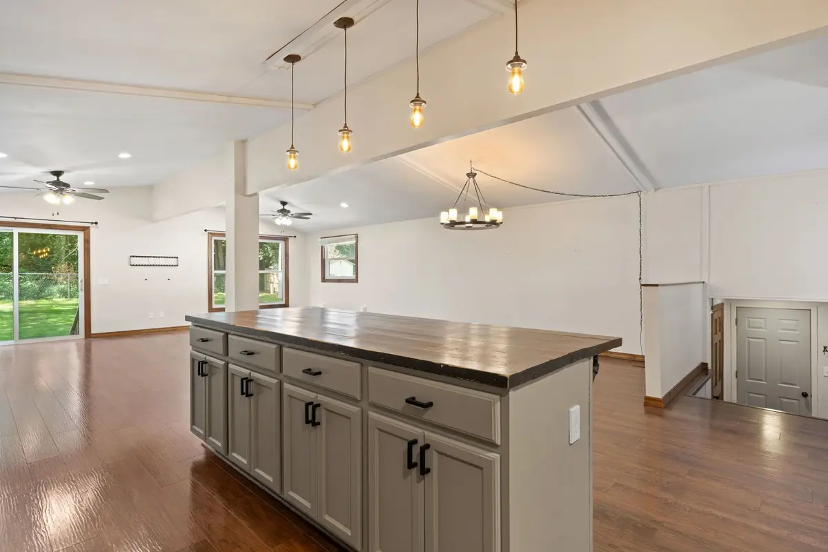 514 Walnut Court