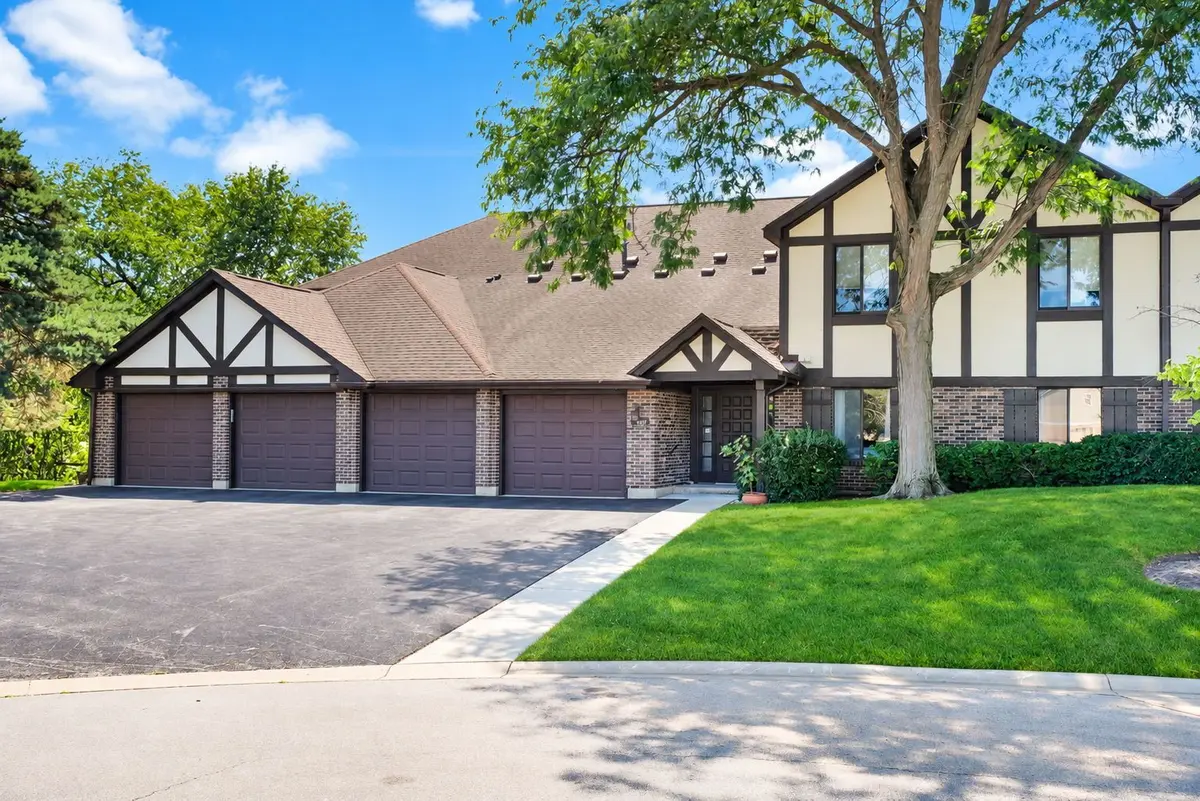 1037 Cottonwood Court