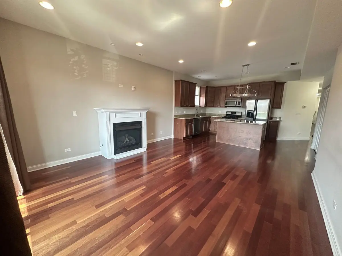 7544 W Belmont Avenue