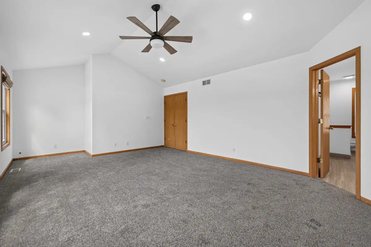 2516 Winfield Lane