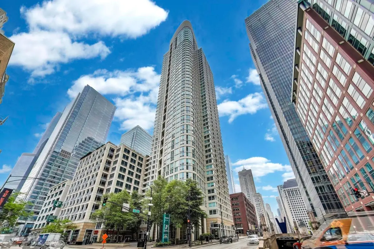 345 N La Salle Drive