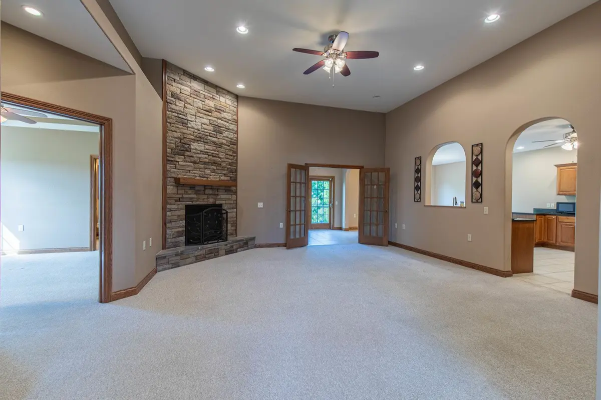 713 Independence Drive