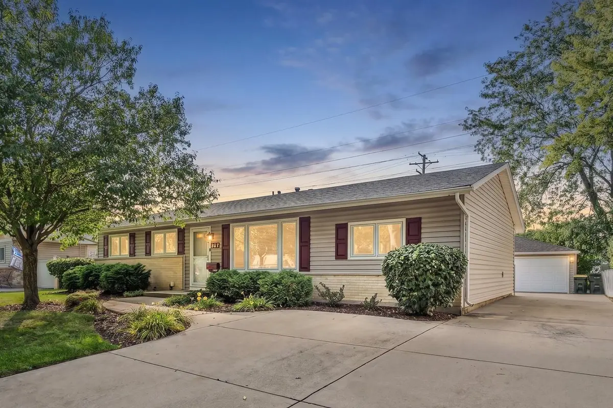 224 Redwood Avenue