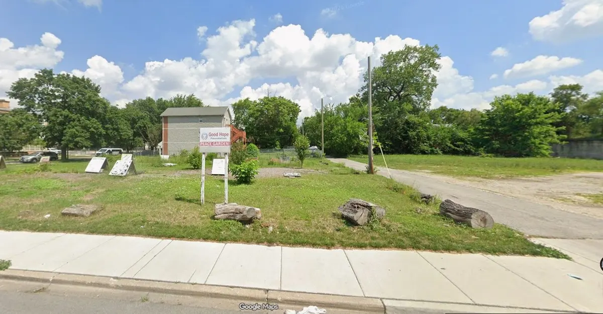 616 W 71st Street