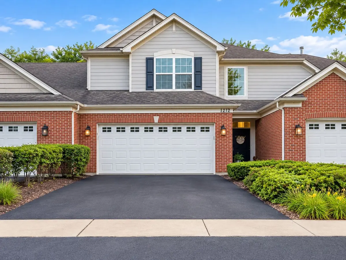 1212 Betsy Ross Place