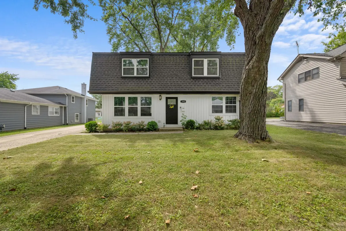 3703 Bluebird Lane