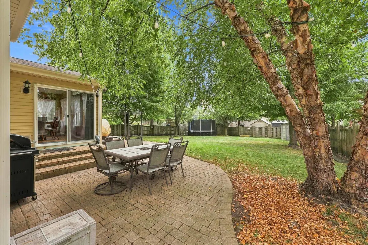 3331 Montgomery Drive