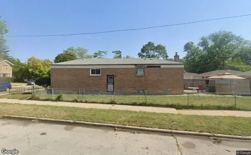 1529 W 113th Place