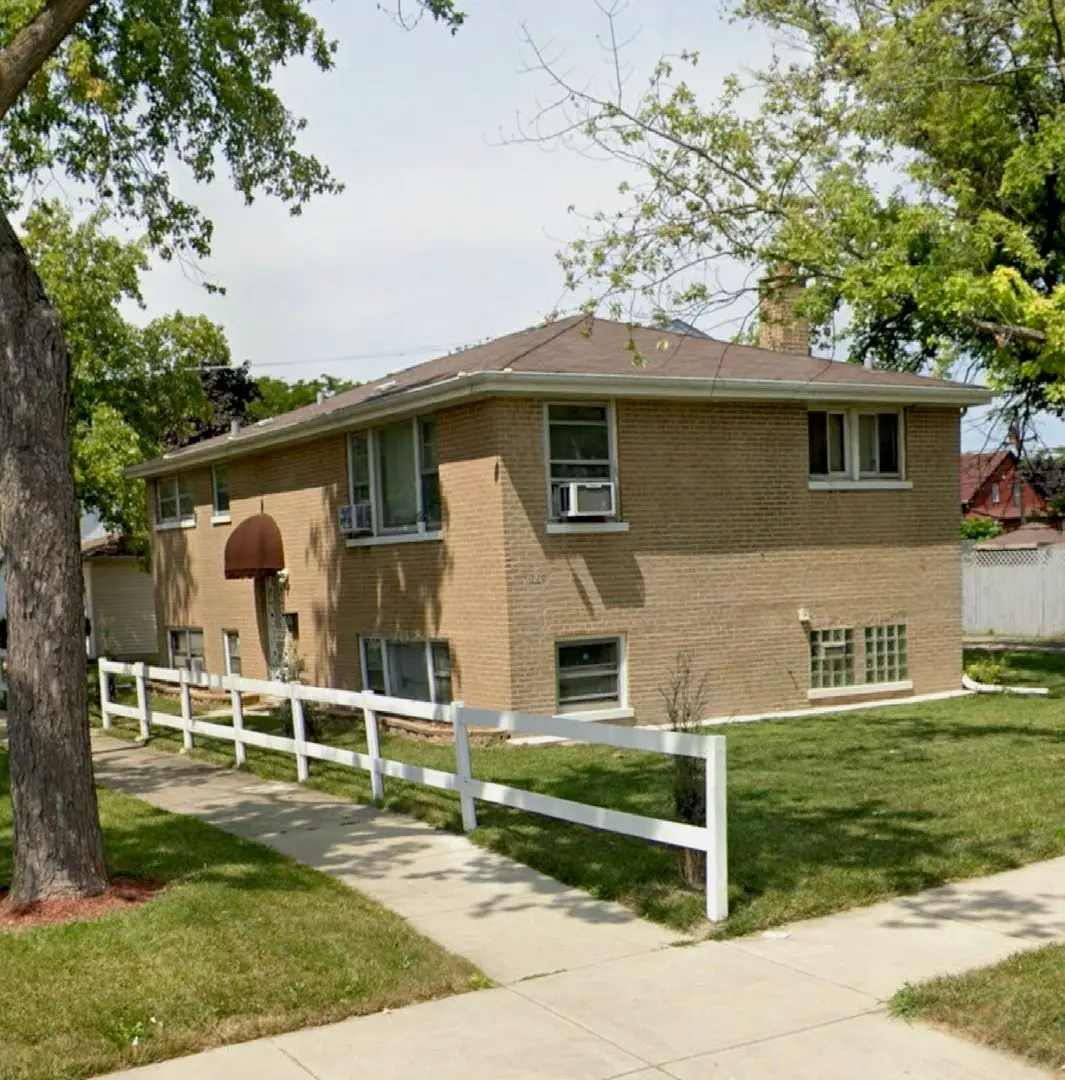 220 S 9th Avenue