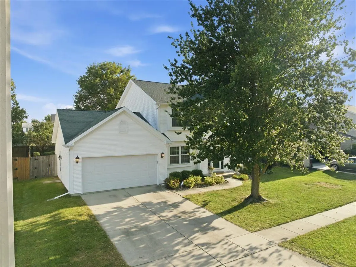 3211 Clairbridge Drive