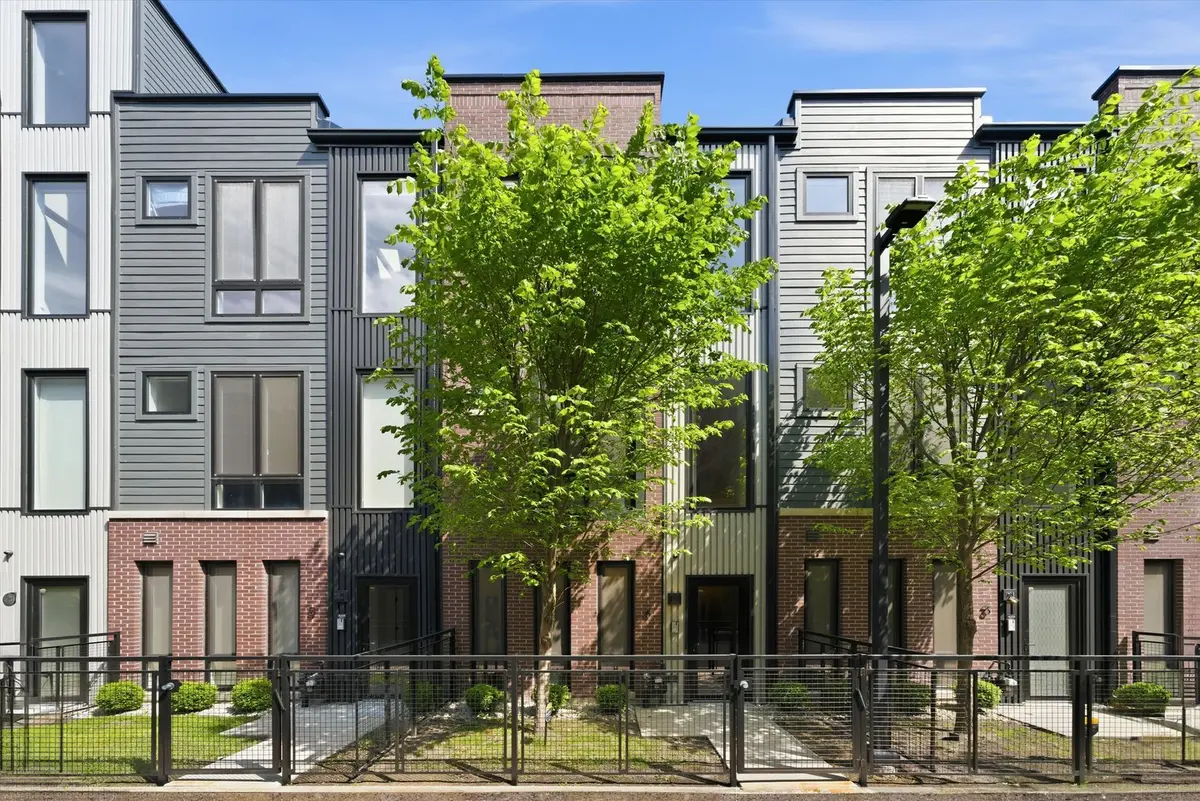 4230 W Belmont Avenue