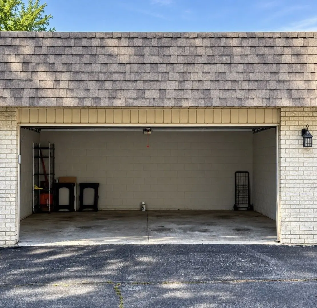 7428 W 153rd Street