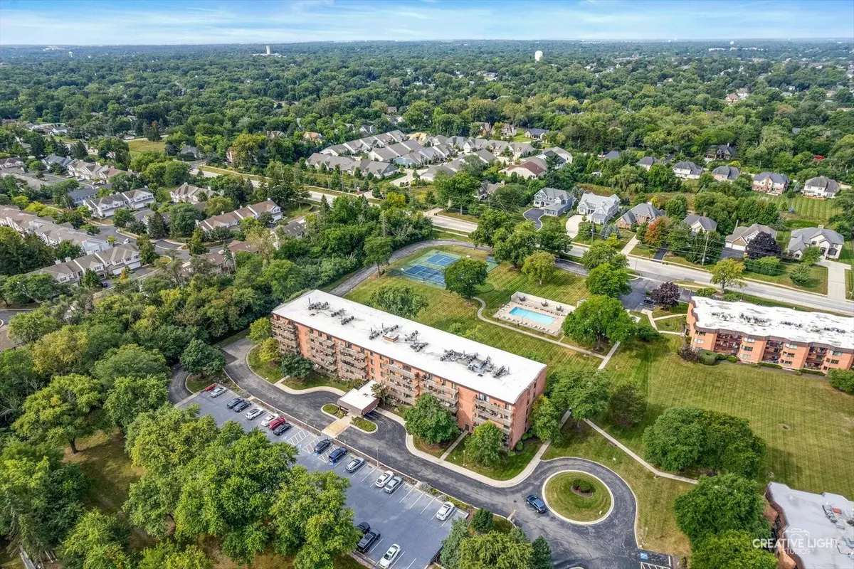 6443 clarendon hills Road
