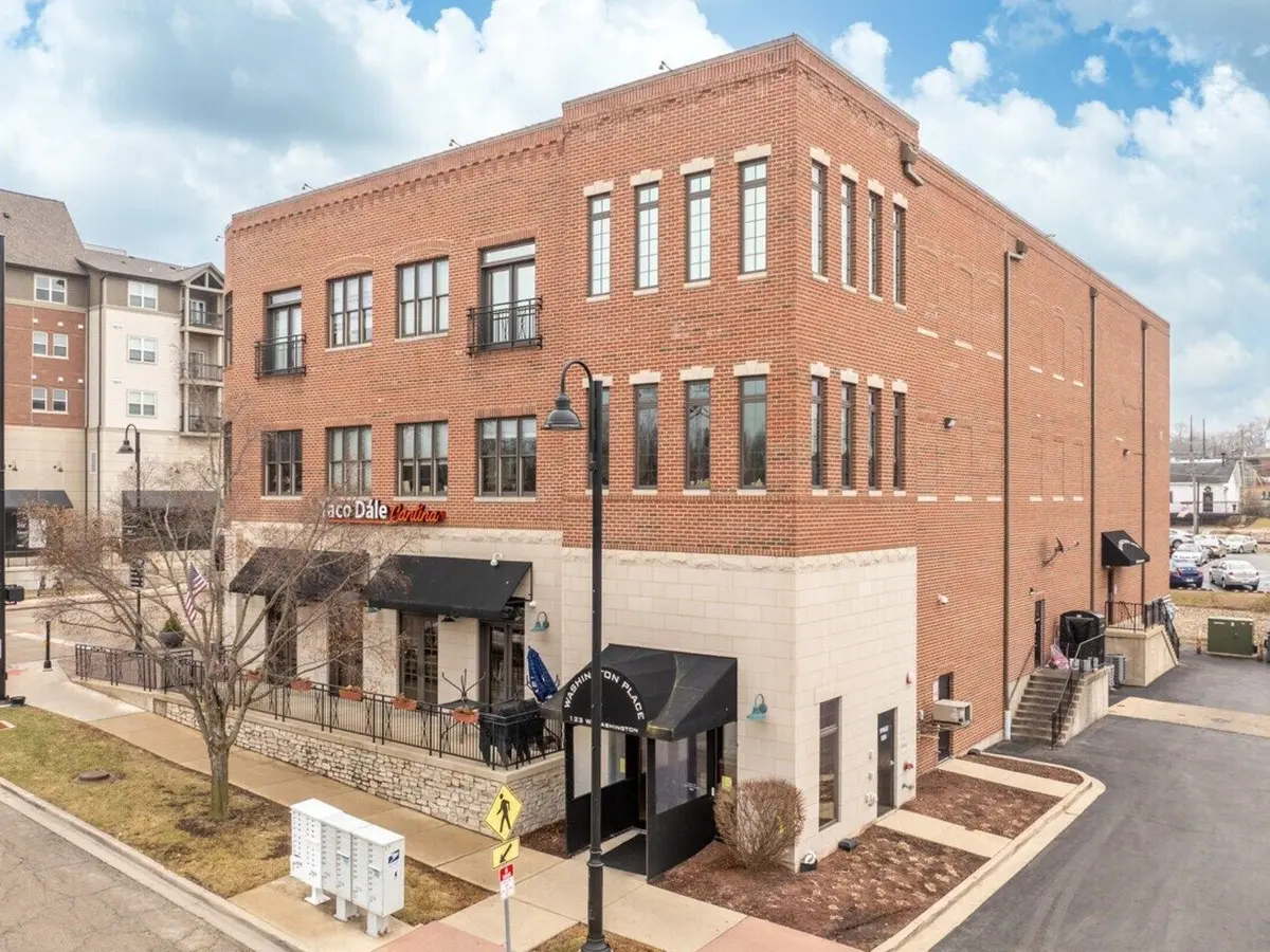 123 W Washington Street