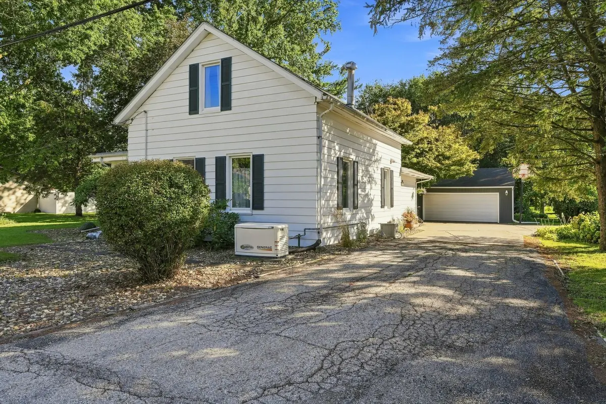 201 W 19TH Avenue