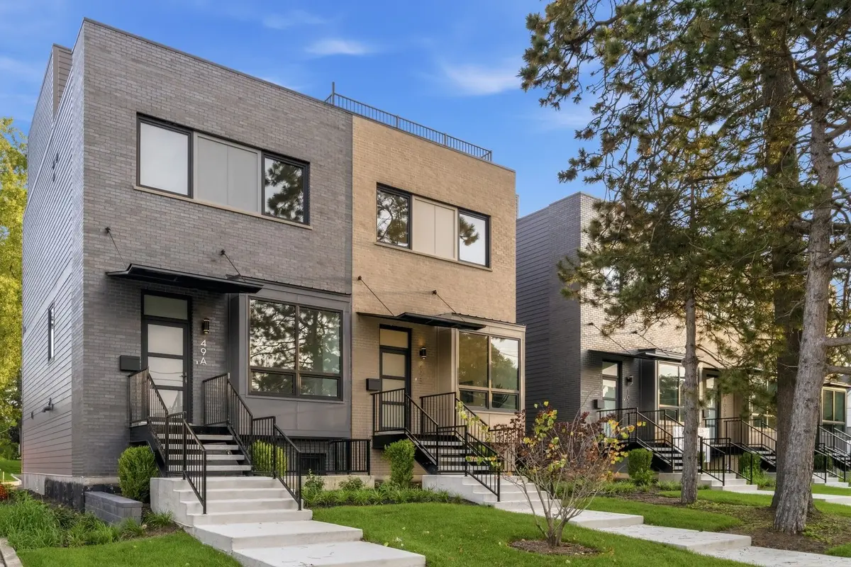49 Prairie Avenue