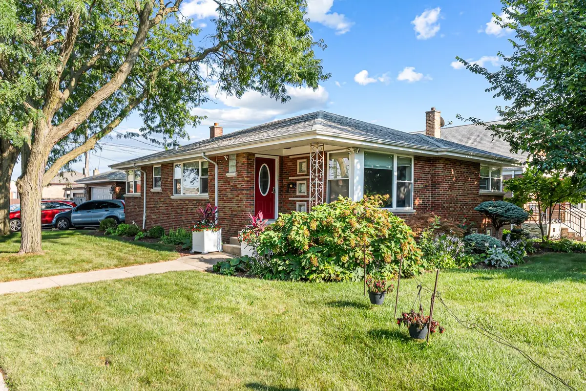 8001 S Kostner Avenue