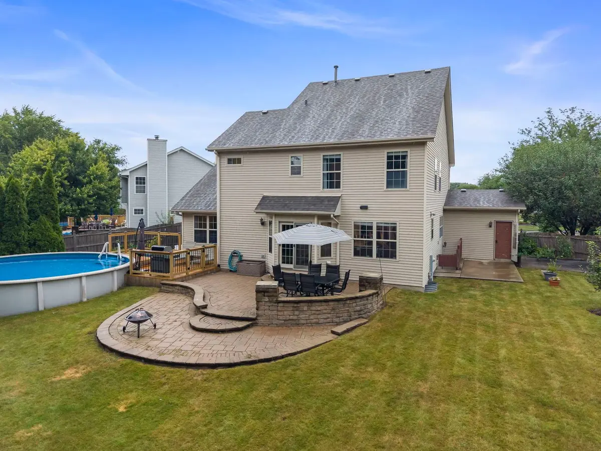 2512 Calico Court