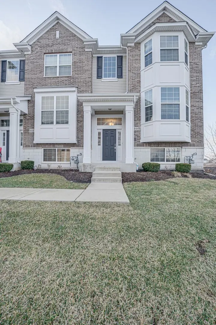 4449 Monroe Court
