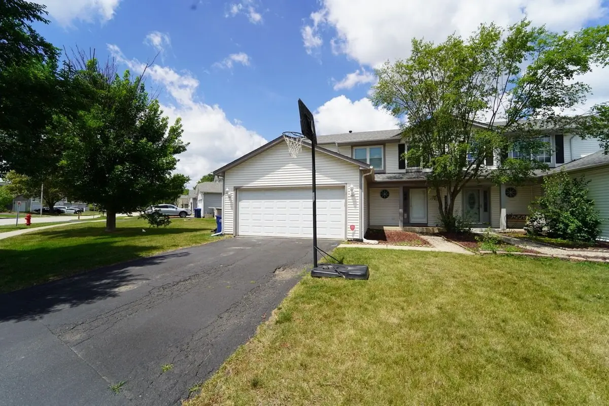 1008 Southbridge Lane