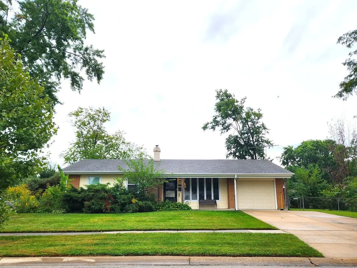 325 Spruce Lane