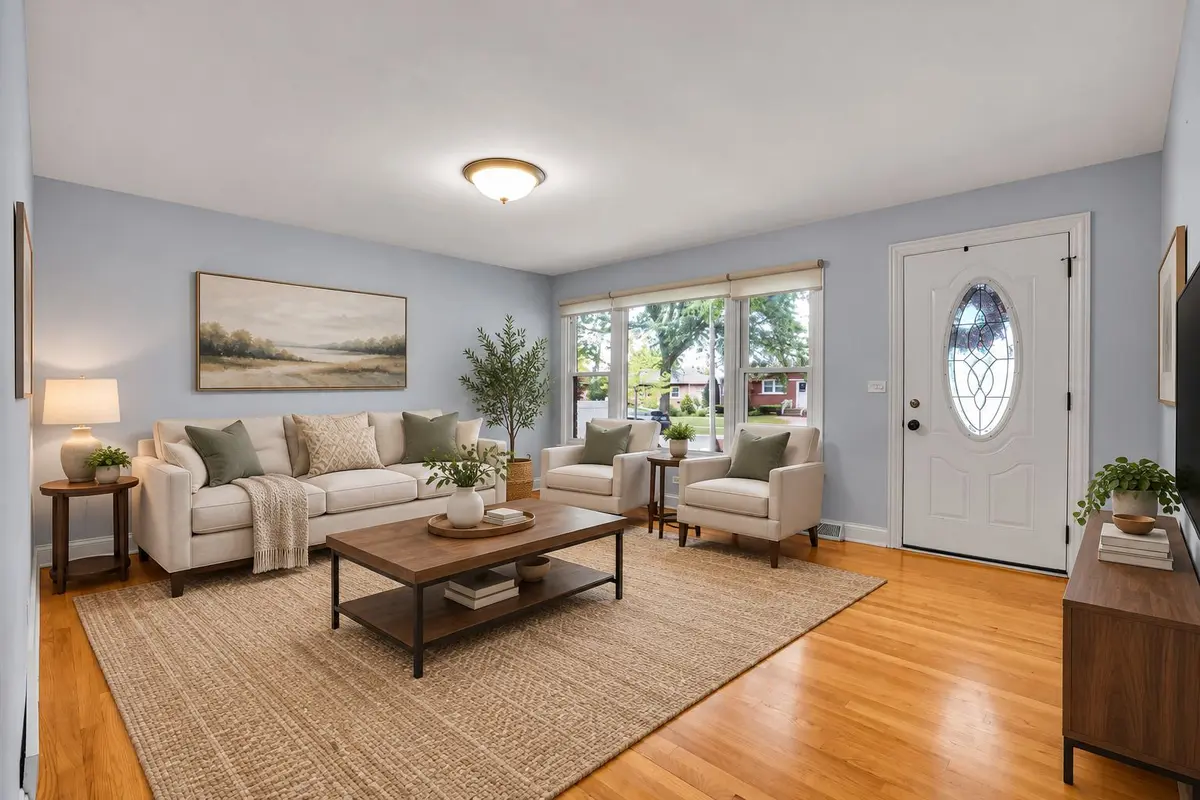 1402 S Robert Drive