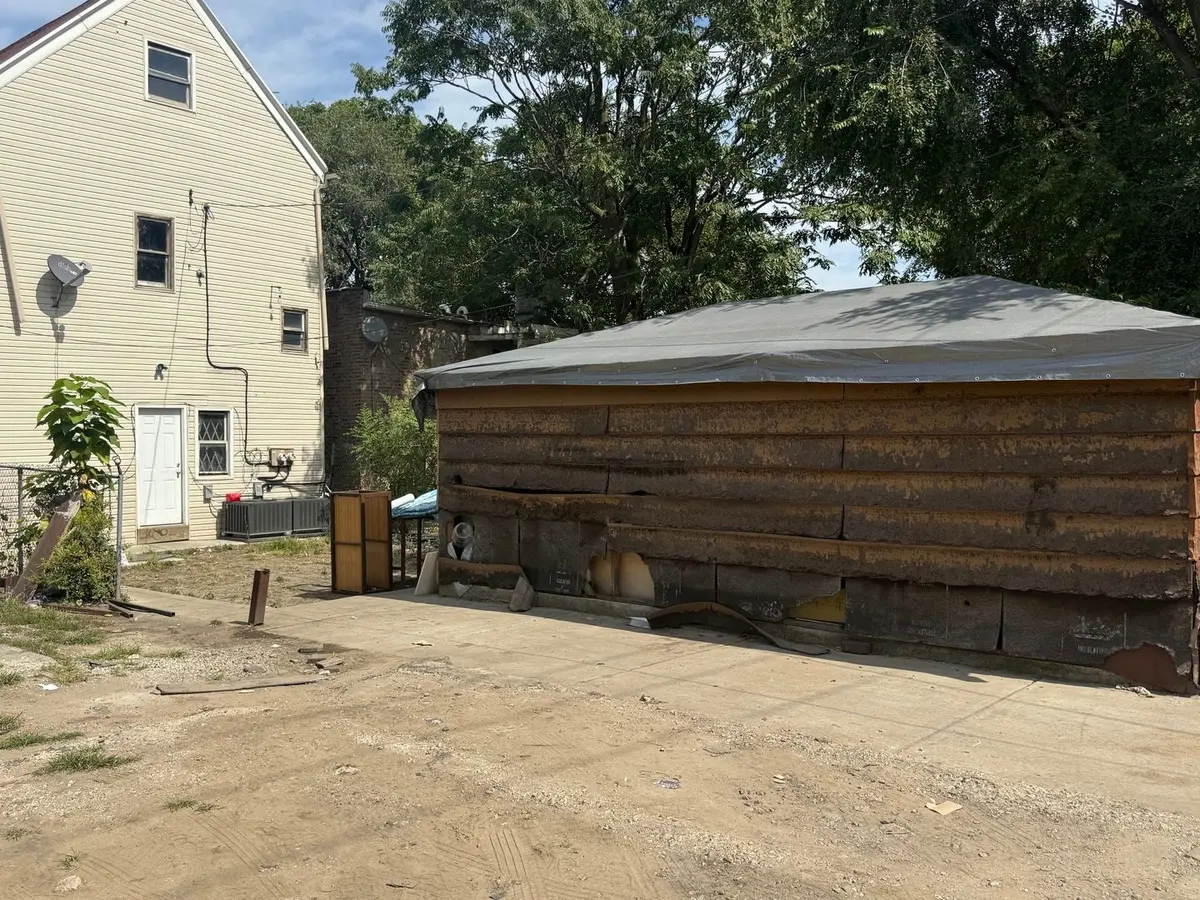 4053 W 16th Street